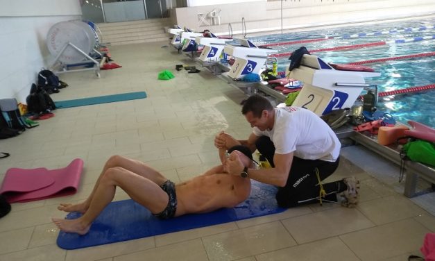 Schwimmtraining mit dem Nationalteam