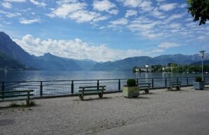 Gmunden am Traunsee Promenade